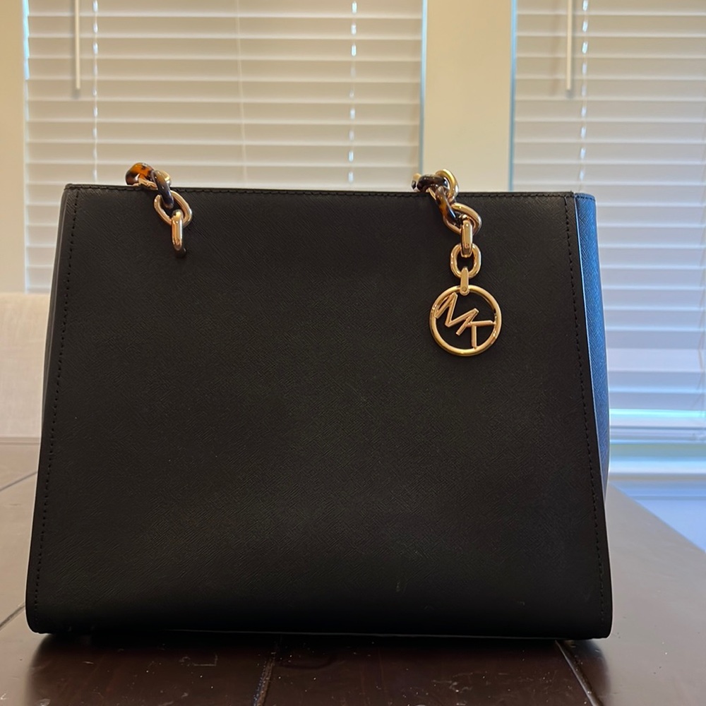 Black Michael Kors purse